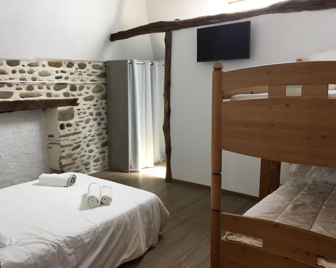 Gite Petitou Jasses Exterior photo